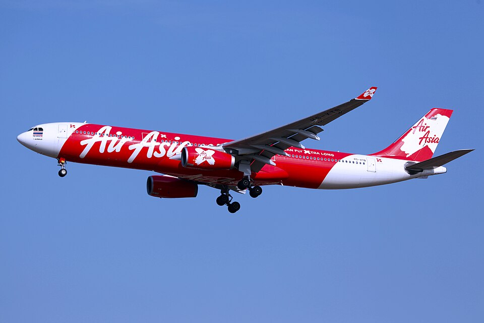 HS-XTB_-_Thai_AirAsia_X_-_Airbus_A330-343_-_ICN_(16647647279)